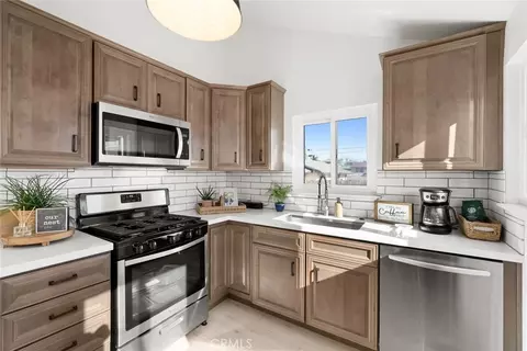 Kitchen - 363 N 5th St, Grover Beach, CA 93433 photo 4 of 4