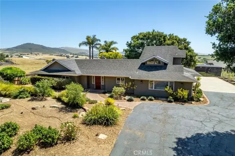 165 W El Campo Rd, Arroyo Grande, CA 93420