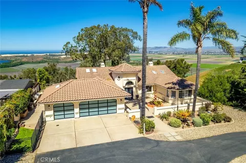 2840 Kip Ln, Arroyo Grande, CA 93420