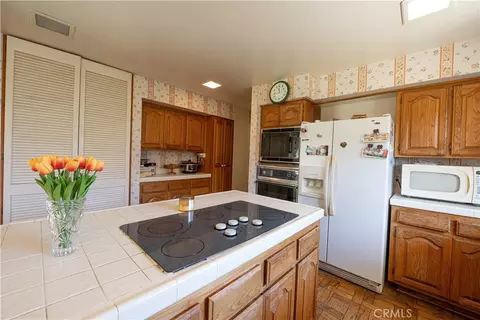 Kitchen - 1042 Pellham, Lompoc, CA 93436 photo 2 of 3