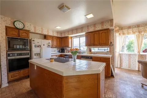 1042 Pellham, Lompoc, CA 93436 photo 3