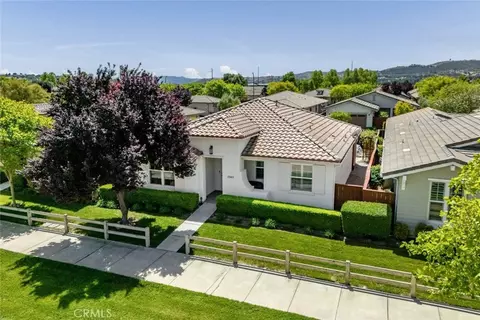 2563 Clubhouse, Paso Robles, CA 93446