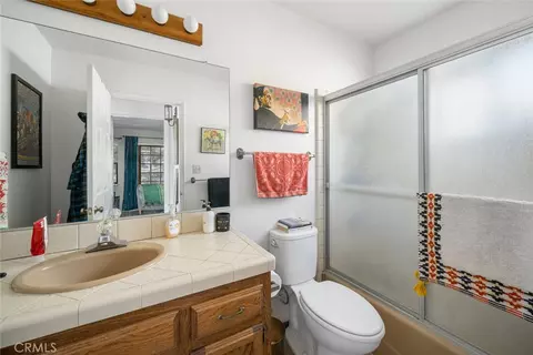 Bath - 1799 Saint Thomas Ave, Cambria, CA 93428 photo 1 of 2