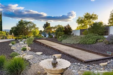 Exterior - 927 Osos Way, Paso Robles, CA 93446 photo 15 of 22