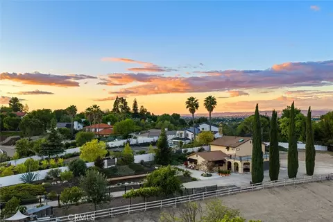 View/Area - 927 Osos Way, Paso Robles, CA 93446 photo 1 of 3