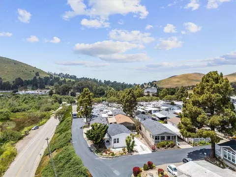 515 Jelecote Apt 28 Dr, Morro Bay, CA 93442