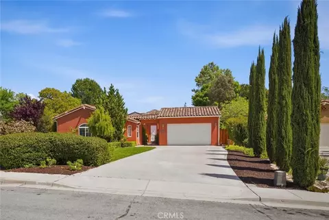1602 Windstar Ct, Paso Robles, CA 93446