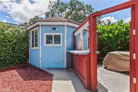 Exterior - 1517 Olive St, Paso Robles, CA 93446 photo 8 of 12