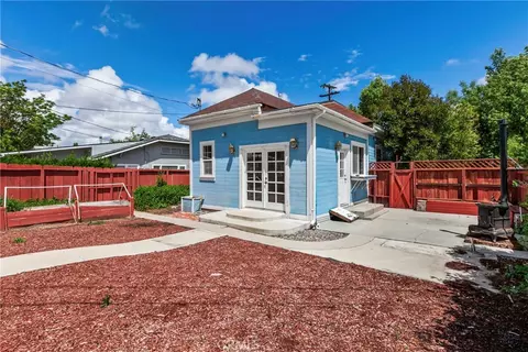Exterior - 1517 Olive St, Paso Robles, CA 93446 photo 10 of 12