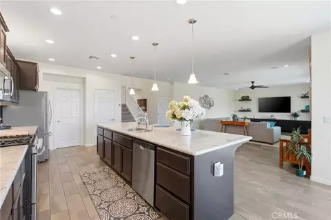 470 Daphne, Lemoore, CA 93245 photo 9