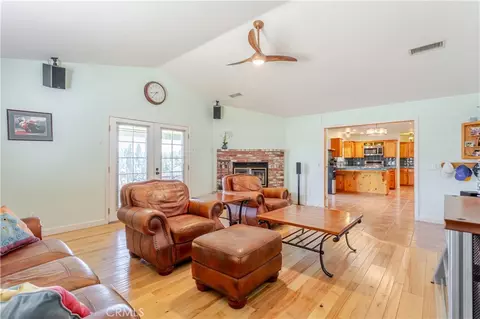 Living - 155 Eagle Creek Ct, Atascadero, CA 93422 photo 7 of 7