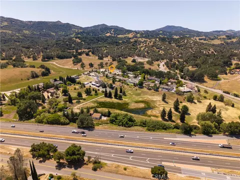 View/Area - 155 Eagle Creek Ct, Atascadero, CA 93422 photo 10 of 11