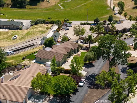 View/Area - 155 Eagle Creek Ct, Atascadero, CA 93422 photo 7 of 11