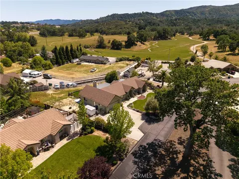 View/Area - 155 Eagle Creek Ct, Atascadero, CA 93422 photo 1 of 11