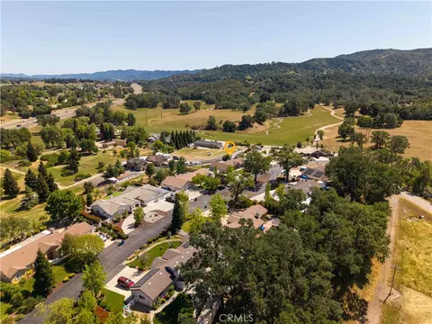 View/Area - 155 Eagle Creek Ct, Atascadero, CA 93422 photo 8 of 11