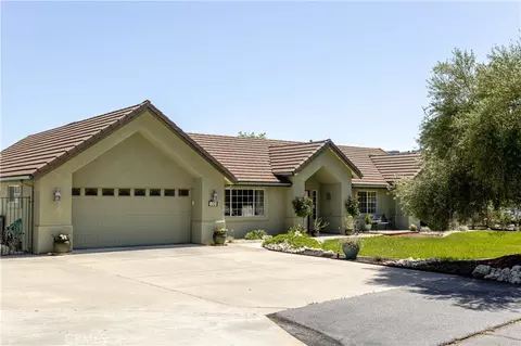 Exterior - 155 Eagle Creek Ct, Atascadero, CA 93422 photo 7 of 10