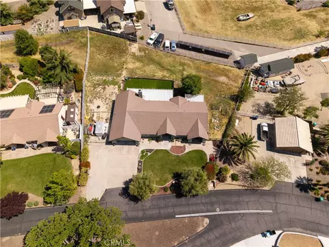 View/Area - 155 Eagle Creek Ct, Atascadero, CA 93422 photo 4 of 20