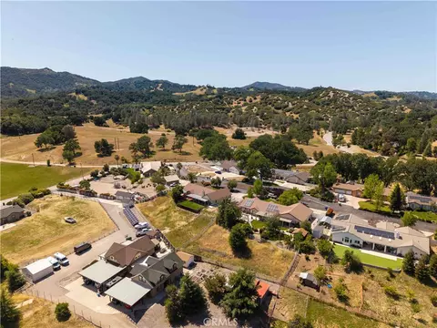 View/Area - 155 Eagle Creek Ct, Atascadero, CA 93422 photo 13 of 20