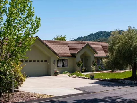 Exterior - 155 Eagle Creek Ct, Atascadero, CA 93422 photo 8 of 10