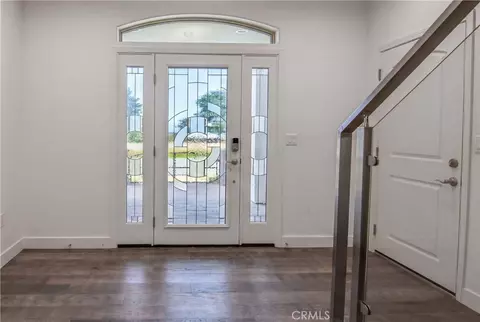 Entry Way - 2901 Ocean Blvd, Cayucos, CA 93430 photo 1 of 2
