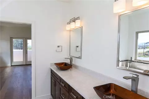 Bath - 2901 Ocean Blvd, Cayucos, CA 93430 photo 1 of 6