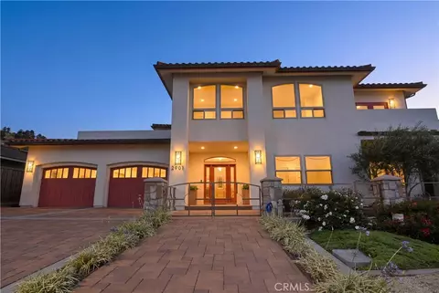 Exterior - 2901 Ocean Blvd, Cayucos, CA 93430 photo 2 of 4