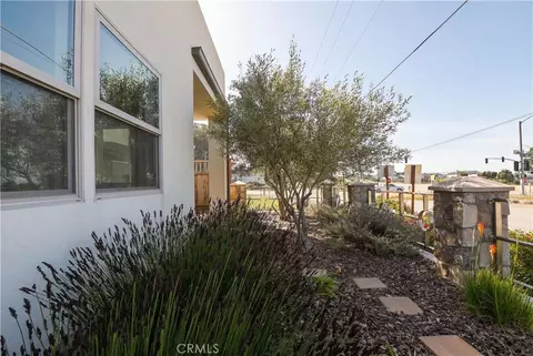 Exterior - 2901 Ocean Blvd, Cayucos, CA 93430 photo 3 of 4