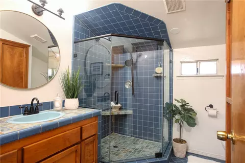 Bath - 1339 24th, Oceano, CA 93445 photo 1 of 4