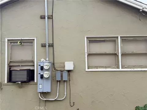 447 W Maple, Exeter, CA 93221 photo 2