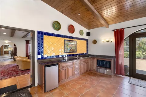 Kitchen - 844 Via Concha, Nipomo, CA 93444 photo 2 of 8