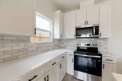 Kitchen - 434 Madera, Maricopa, CA 93252 photo 1 of 5