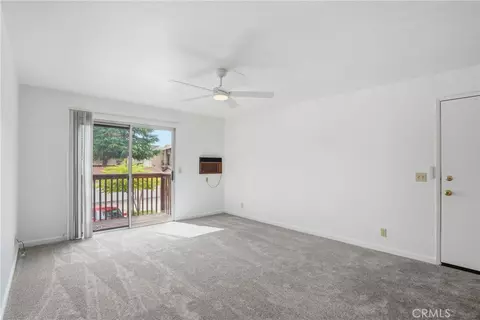 Living - 7464 Santa Ysabel, Atascadero, CA 93422 photo 3 of 5