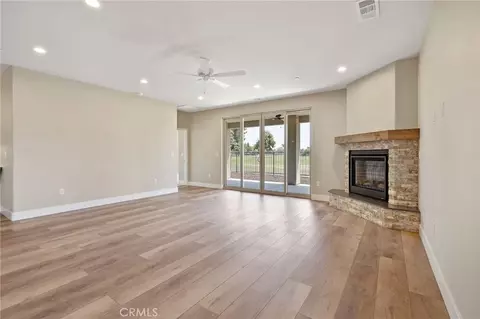 Living - 546 Little, Exeter, CA 93221 photo 6 of 8