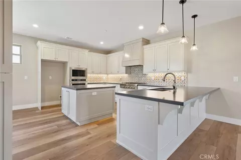Kitchen - 546 Little, Exeter, CA 93221 photo 2 of 3