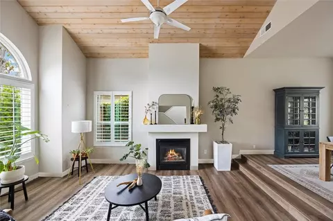 5838 Pebble Beach Way, San Luis Obispo, CA 93401
