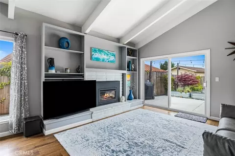 Living - 242 Vista Ct, Los Osos, CA 93412 photo 1 of 1