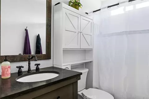 Bath - 242 Vista Ct, Los Osos, CA 93412 photo 2 of 3