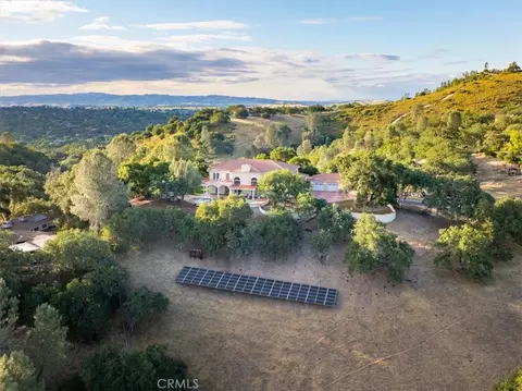 5255 Escarpa Ave, Atascadero, CA 93422