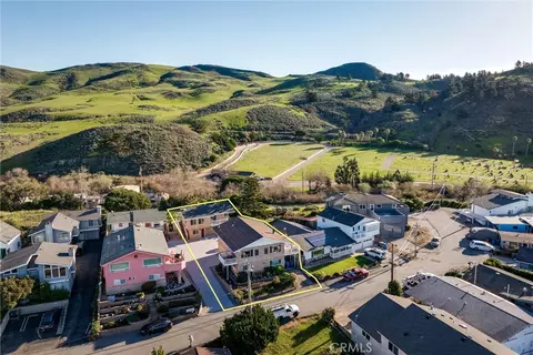 View/Area - 2023 Circle, Cayucos, CA 93430 photo 8 of 9