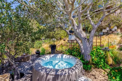 Exterior - 1919 Richard Ave, Cambria, CA 93428 photo 18 of 25