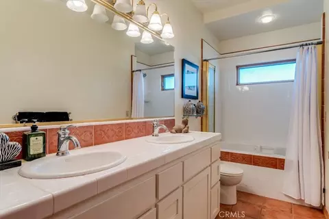 Bath - 1919 Richard Ave, Cambria, CA 93428 photo 5 of 5