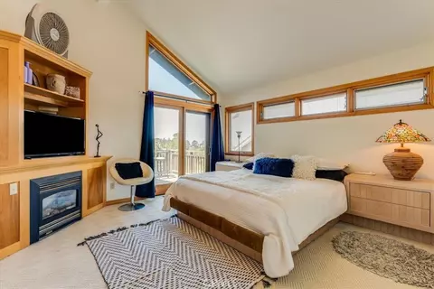 Bedroom - 1919 Richard Ave, Cambria, CA 93428 photo 1 of 5