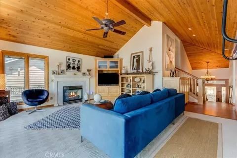 Living - 1919 Richard Ave, Cambria, CA 93428 photo 3 of 5