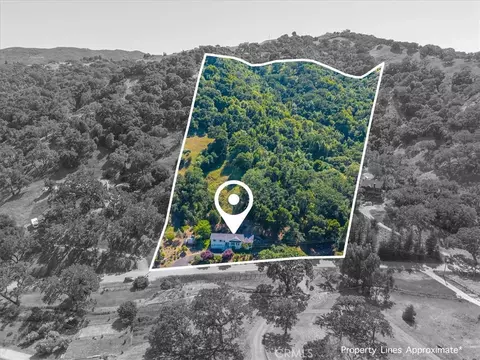 View/Area - 11625 Cenegal, Atascadero, CA 93422 photo 1 of 2