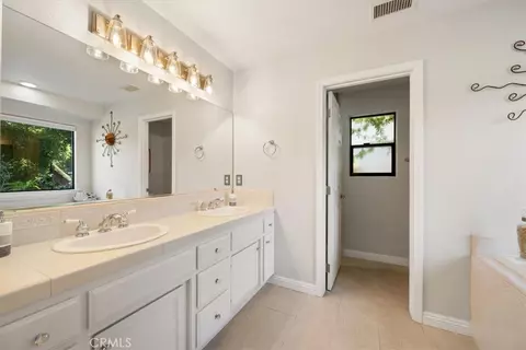 Bath - 11625 Cenegal, Atascadero, CA 93422 photo 1 of 5