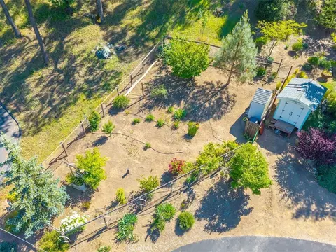 Exterior - 11625 Cenegal, Atascadero, CA 93422 photo 17 of 25
