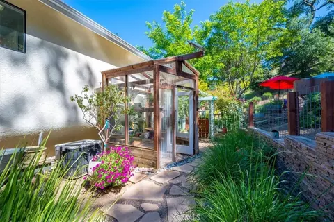 Exterior - 11625 Cenegal, Atascadero, CA 93422 photo 6 of 25