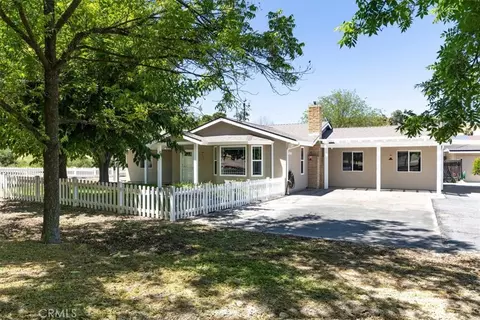 3110 Nacimiento Lake Dr, Paso Robles, CA 93446