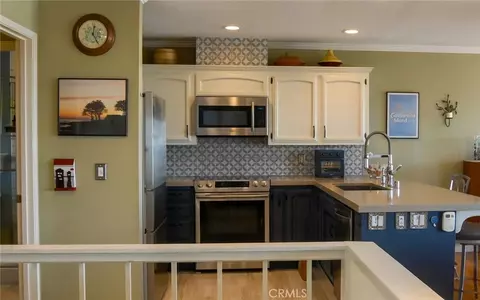 Kitchen - 561 Lucerne, Cayucos, CA 93430 photo 1 of 2