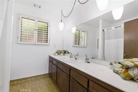 Bath - 1791 15th, Los Osos, CA 93402 photo 3 of 3